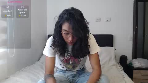 Anna online show from January 9, 3:04 pm