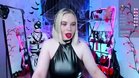 Snapshot of anna_maxwell chatting on October 31, 2:12 am Anna online show from October 31, 2:12 am