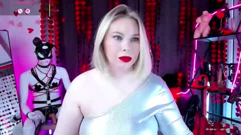 Snapshot of anna_maxwell chatting on February 11, 2:27 am Anna online show from February 11, 2:27 am