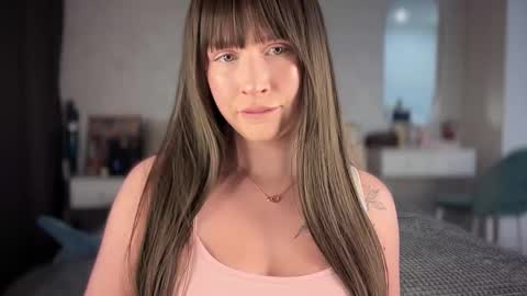 Snapshot of anna_morison chatting on October 19, 1:34 pm Annet online show from October 19, 1:34 pm