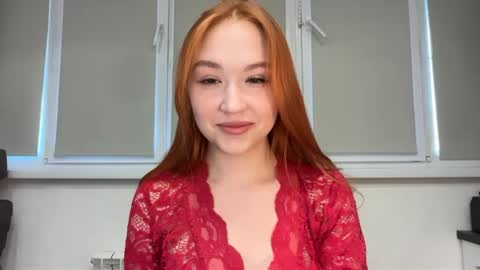 Snapshot of anna_raspberry chatting on June 1, 4:31 pm Anne online show from June 1, 4:31 pm