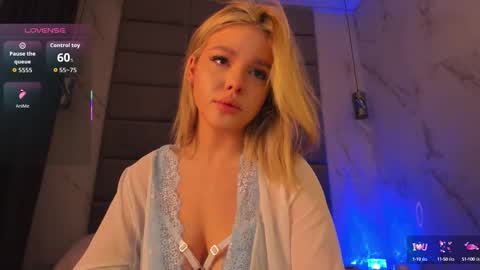 Anna online show from October 16, 1:39 am