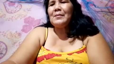 Snapshot of anna_rose30 chatting on October 22, 1:00 pm anna_rose30 online show from October 22, 1:00 pm