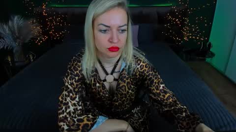 anna_snow9 online show from September 9, 5:40 am