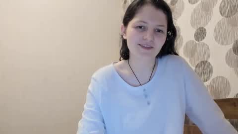 annaahcharm online show from April 21, 9:28 pm