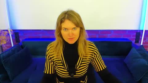 Annabel online show from November 9, 6:44 am