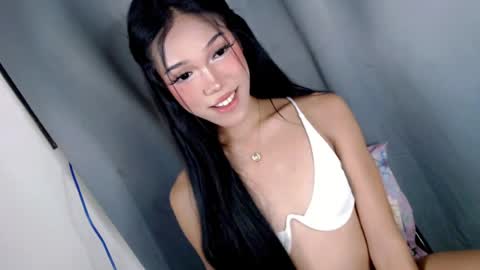 Snapshot of annabellefucker chatting on July 27, 12:34 pm annabellefucker online show from July 27, 12:34 pm