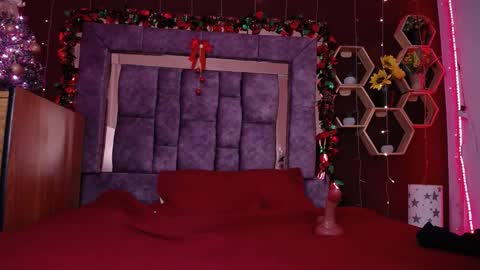 Anna online show from December 12, 11:03 pm