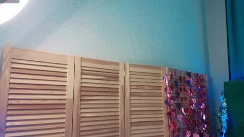 Snapshot of annaberrys chatting on May 26, 7:04 am Anna online show from May 26, 7:04 am