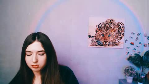 Anna online show from March 7, 9:06 am