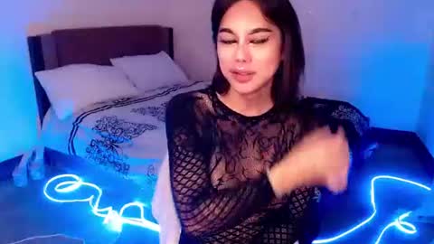 ANNA online show from December 2, 3:01 am