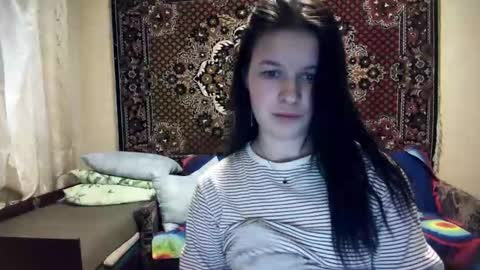 Snapshot of annafols chatting on January 6, 1:26 pm Anna online show from January 6, 1:26 pm