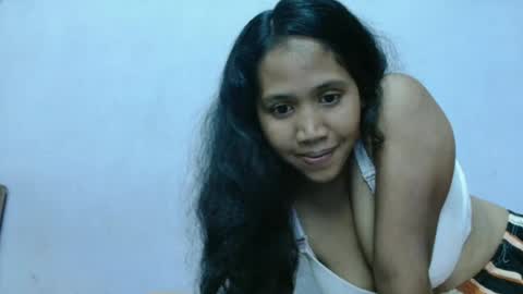 Snapshot of annahhotgirl chatting on May 5, 1:19 pm annahhotgirl online show from May 5, 1:19 pm