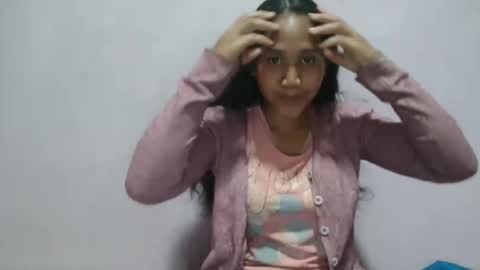 Snapshot of annahhotgirl chatting on May 24, 6:46 pm annahhotgirl online show from May 24, 6:46 pm