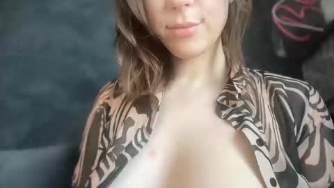 annajacks online show from March 12, 9:15 am