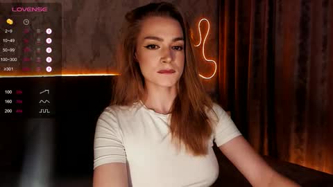 Snapshot of annakarenina__ chatting on December 3, 7:12 pm Goddess Anna online show from December 3, 7:12 pm