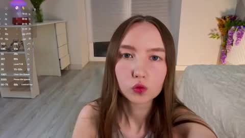 Holly Molly Im Polly online show from May 26, 8:38 pm