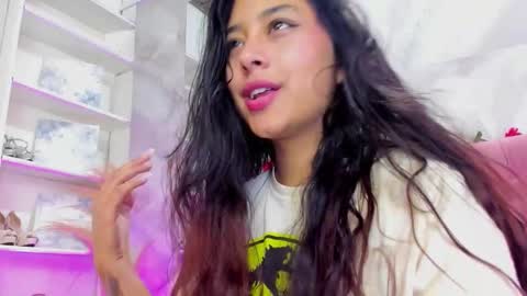 Snapshot of annaqueen_ chatting on November 4, 4:39 pm Anna online show from November 4, 4:39 pm