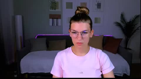 Im Anna online show from June 24, 4:33 am