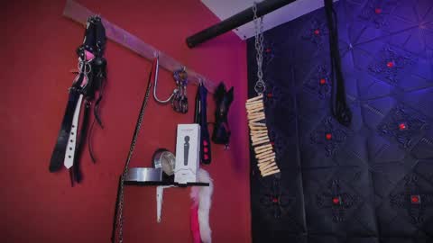  Annavi  online show from April 2, 3:20 pm