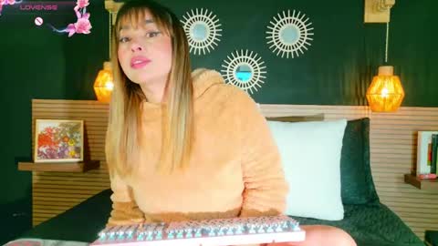 Anna Victoria online show from May 3, 3:12 am