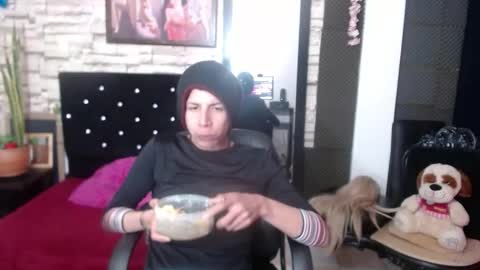 Anne online show from October 16, 5:08 am