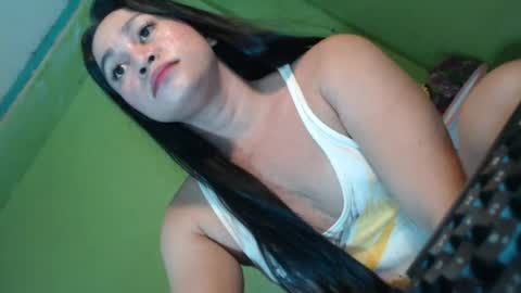 anne_hotaway online show from June 27, 12:04 am