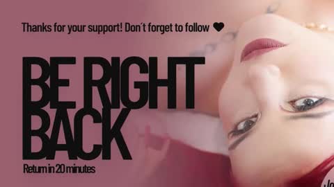 Snapshot of anne_julienne chatting on December 5, 1:36 am online show from December 5, 1:36 am