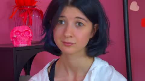 Snapshot of anneavelin chatting on July 10, 9:23 am Anne online show from July 10, 9:23 am