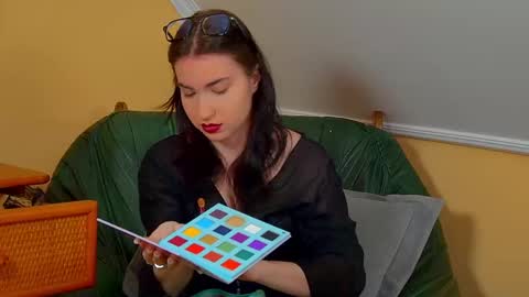 Anne online show from October 28, 7:01 am