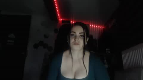 annebellee69 online show from December 18, 8:57 pm