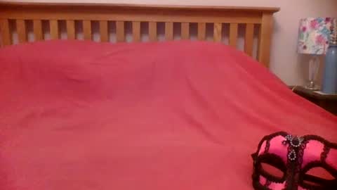 Snapshot of annecharlie chatting on October 29, 2:41 pm annecharlie online show from October 29, 2:41 pm