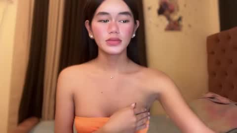 Snapshot of annedee_ chatting on December 23, 12:14 am Kim online show from December 23, 12:14 am