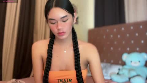 Snapshot of annedee_ chatting on February 25, 10:07 pm Kim online show from February 25, 10:07 pm