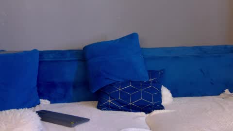 Snapshot of annehove chatting on June 5, 6:52 am Anne online show from June 5, 6:52 am