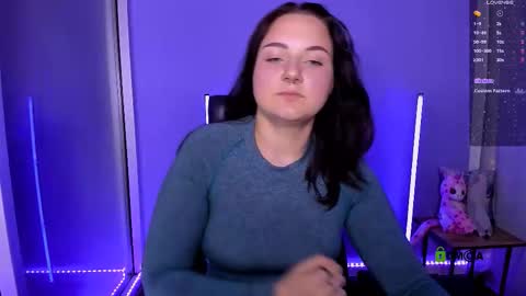 annet_fup online show from October 2, 1:07 pm