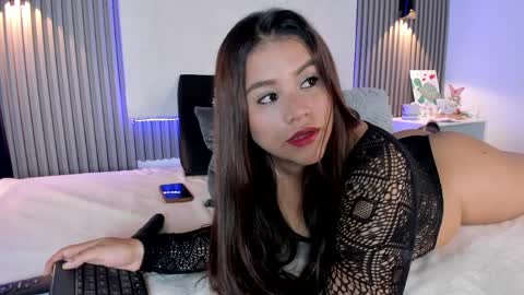  Andre online show from April 7, 9:59 pm