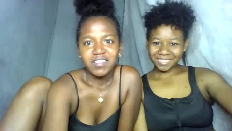 annick98 online show from February 9, 10:47 pm