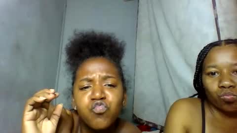 annick98 online show from February 17, 7:53 pm