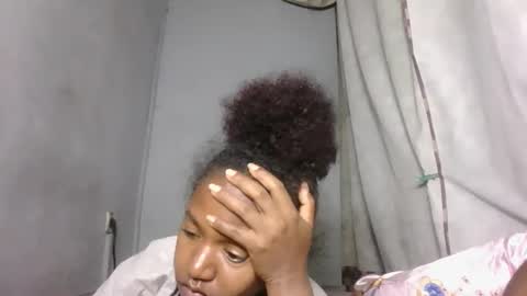 annick98 online show from February 23, 9:23 pm