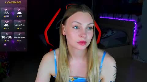 Annie online show from February 25, 1:32 pm