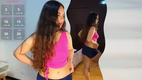 Annie Bonnie   online show from February 20, 12:16 pm