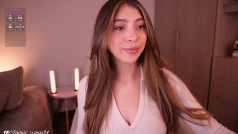 Snapshot of annie_evans24 chatting on October 30, 9:26 pm Annie Evans online show from October 30, 9:26 pm