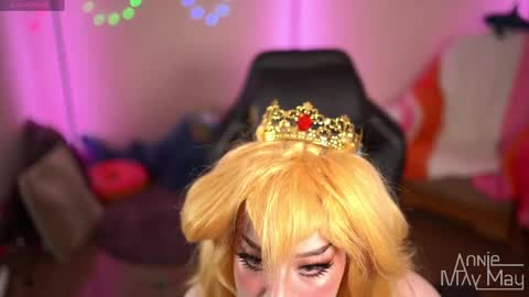 Annie May   online show from April 12, 1:16 pm