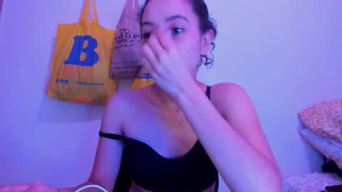 annie_rosse1017 online show from February 23, 4:43 am