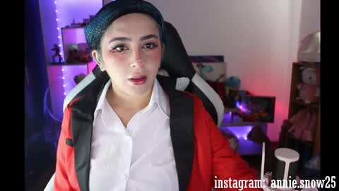 JEANNE no olvides seguirme dont forget follow me  uu online show from December 21, 7:49 pm