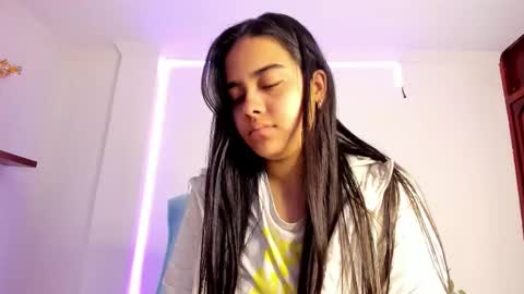 Annie online show from November 13, 1:21 pm