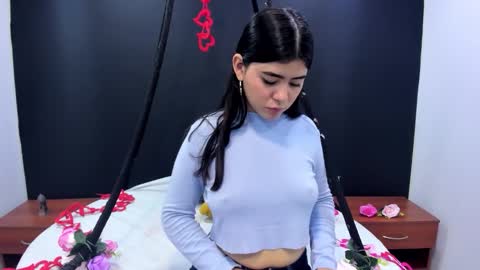 Annie online show from February 18, 3:52 pm