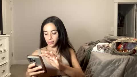 Snapshot of annie_xxx111 chatting on October 28, 12:14 am annie_xxx111 online show from October 28, 12:14 am