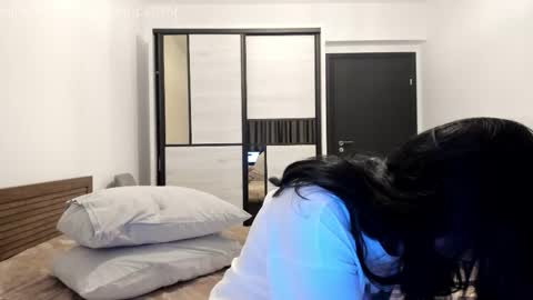 Snapshot of annieamy chatting on January 17, 9:07 pm Annie online show from January 17, 9:07 pm